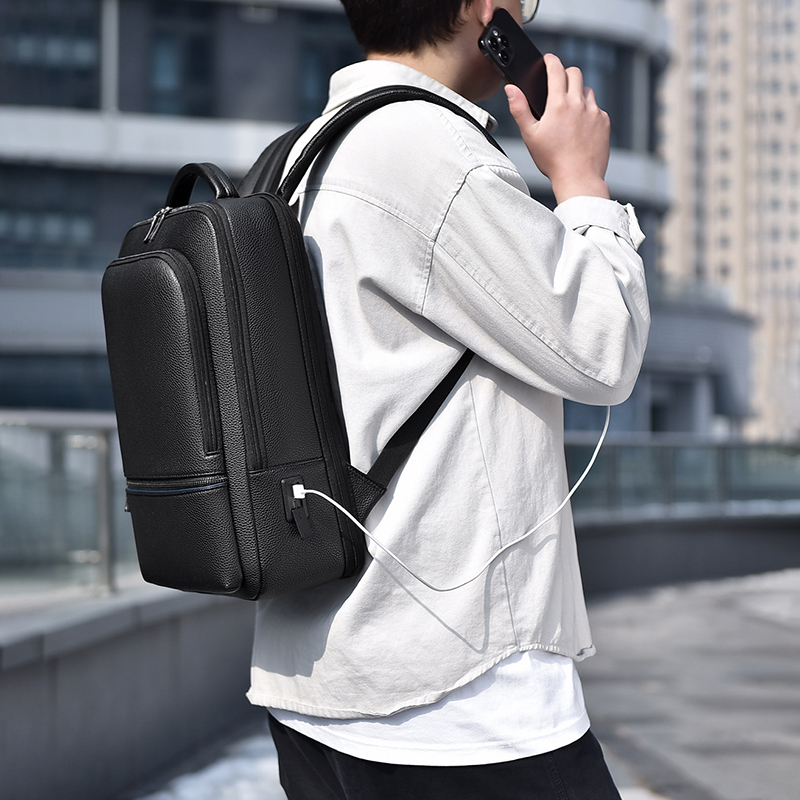 Mochila De Cuero PU con carga  - Mens Fashion Blog reseña y precio