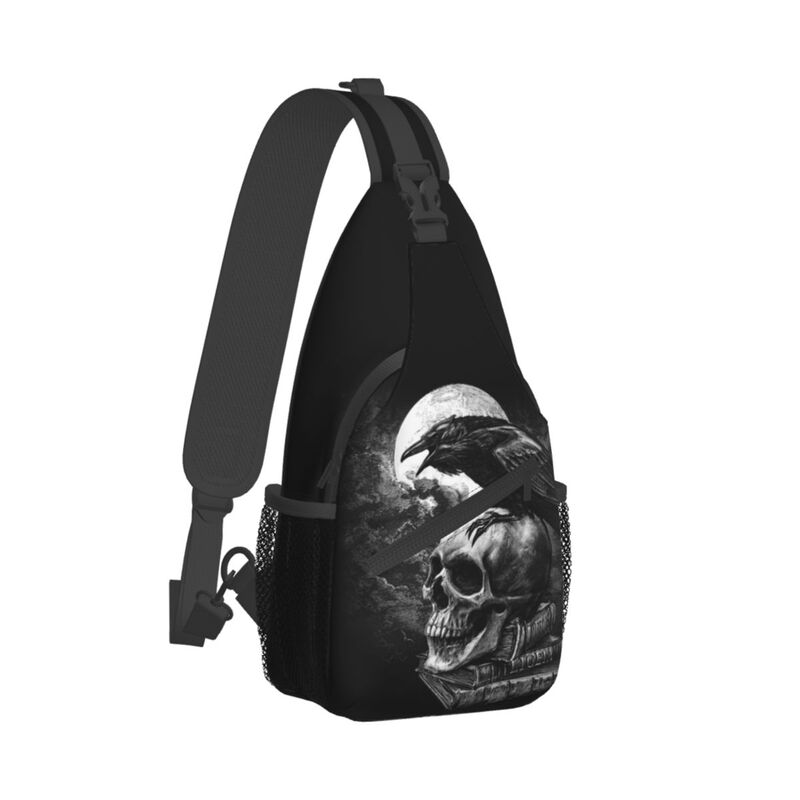 Mochila cruzada Crow The Skull - Mens Fashion Blog reseña y precio